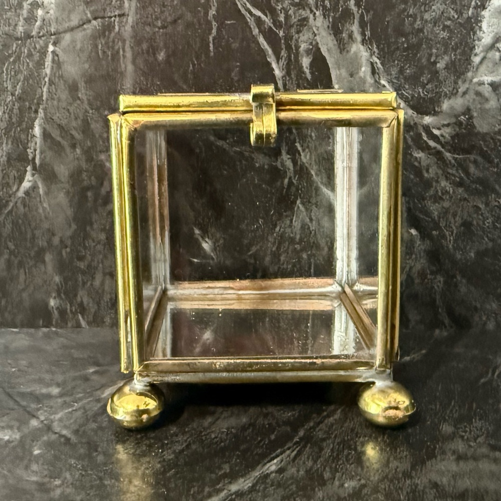 Glass Jewelry Box with Etched Flower on Lid and Mirror Bottom - Picture 6 of 14